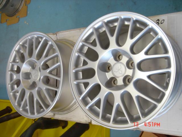 RI7009 - JDM Mitsubishi EVO 7 rims, 17