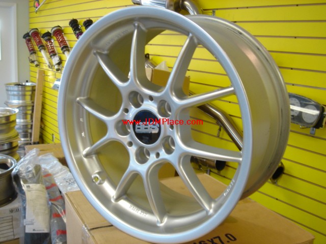 RI23004 - BBS RK 17x8 +35 offset 5x120 bolt pattern in silver colour, fits E36/46 BMW 3 series.