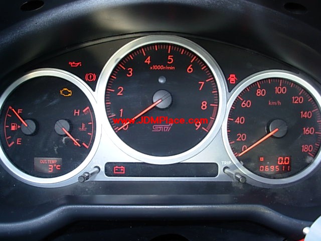 GU29001 - JDM STI Version 8 GDB Impreza black face sweeping needles gauge cluster with shif light. Fits 02-06 Impreza.