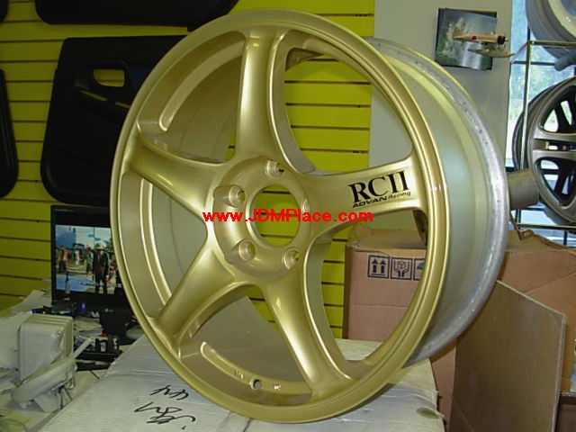 RI27002 - Advan RC2 17x7.5 +45 5x114.3 bolt pattern in gold, wheels are very lightweight.