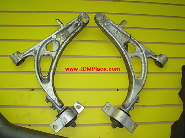 SU27007 - JDM STI Version 5 GC8 front aluminum control arms. Fits all 93-01 Imprezas, all 95-99 Legacys, 02-07 Impreza Wagons and 97-01 Foresters.
