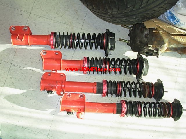 SU28001 - Rare JDM KYB coilovers set for GC8 93-01 Impreza, height and damper adjustable, 4 ways adjustments for front and 8 ways for rear. Also fits, SF Forester and BD Legacy.