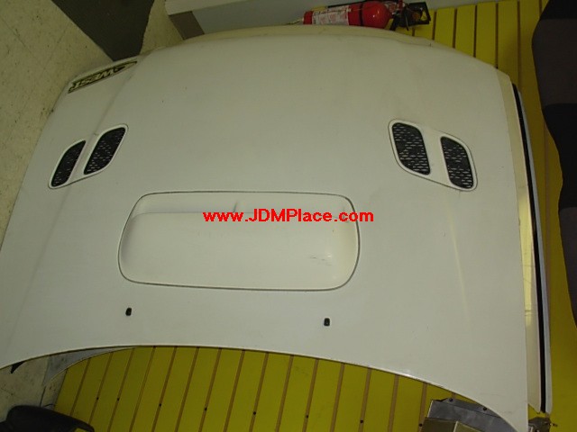 BD30003 - JDM STI Version 6 GC8 Impreza lightweight aluminum hood with scoop and vents, fits all 93-01 Impreza models.