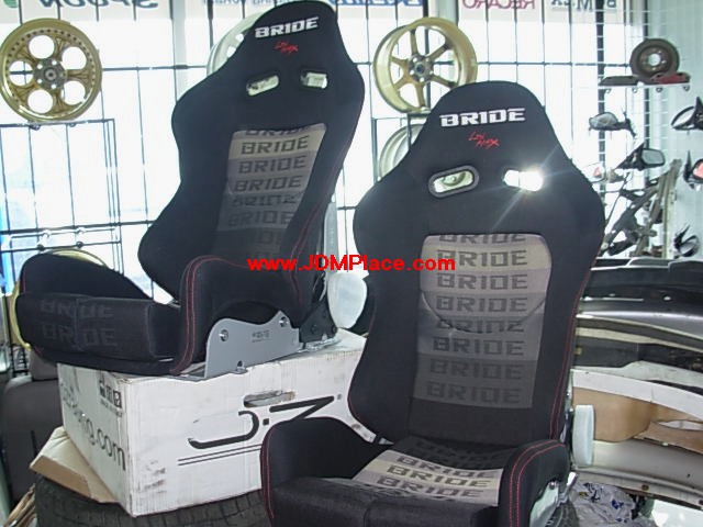 SE30002 - Brand new Bride LowMax style reclinable racing seats with sliders.