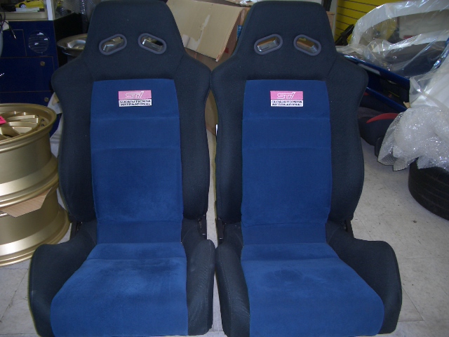 SE170004 - SUPER Rare JDM STI optional Recaro seats with rails, in blue/black.