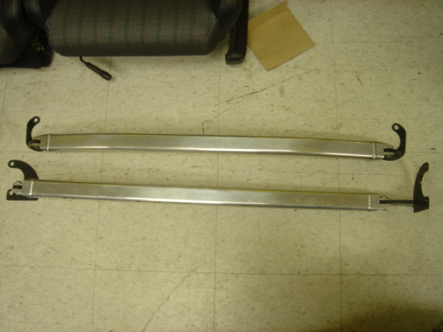 BR130002-3 - Spoon front and rear strut bars for EK 96-00 Civic, DC 94-01 Integra, EG 92-95 Civic, may fit other models.