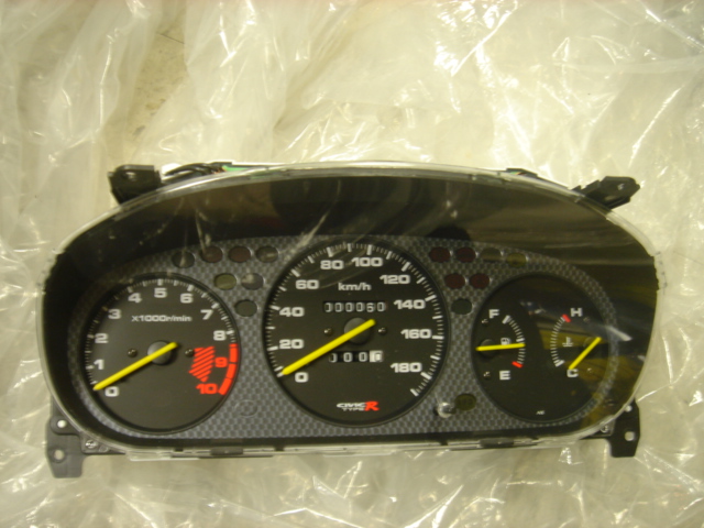 GU130001 - Rare JDM EK9 Civic Type R gauge cluster only 60KM on it.