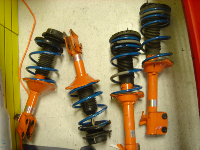 SU130008 - RARE! JDM Impreza GDB Version 7 Genome STI suspension set with JDM Espelir springs.