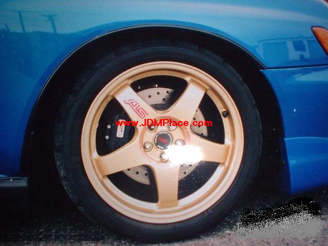 RI25009 - Very Rare JDM STI factory option upgrade wheels made by Rays, one piece forged gold colour 5 spokes 17x7.5 5x100 +53 offset, clears STI brembos in close to new condition.